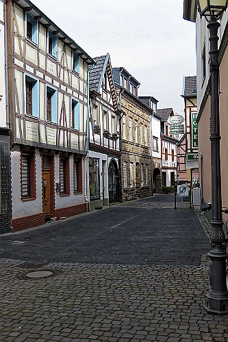 BadNeu (21)